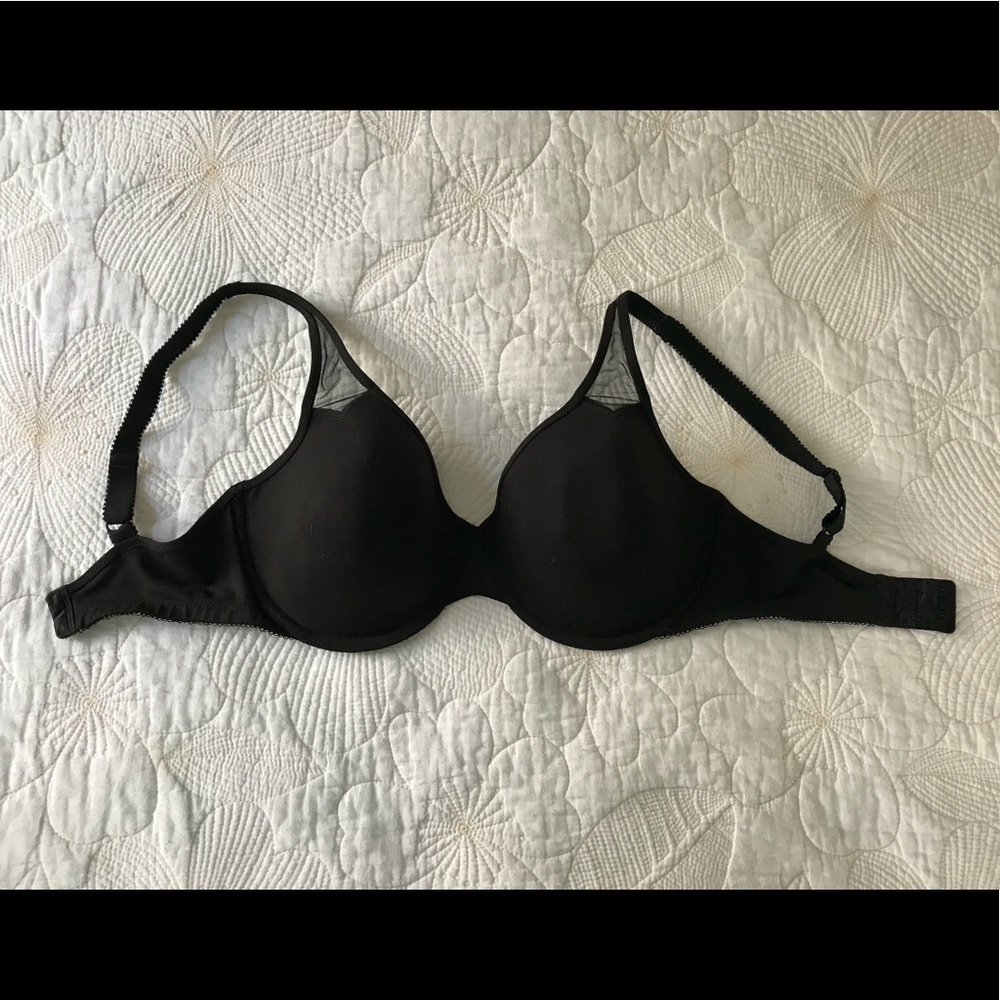 Wacoal Black Bra 34F (34DDD) with cute detail